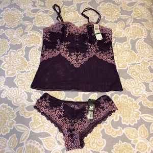 NWT Wacoal lace cami & panty set, purple, med/lg
